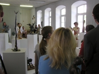 img03