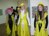 img03